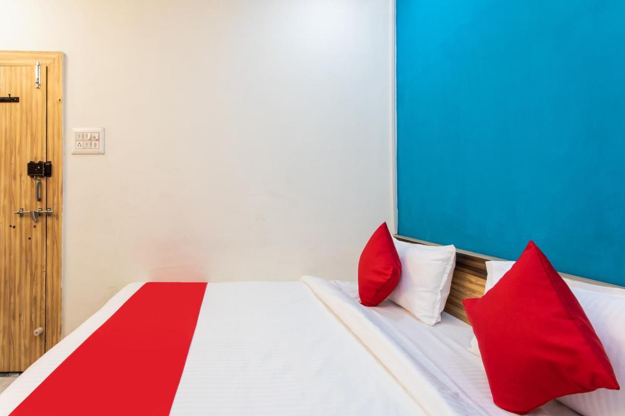 Oyo 24196 Hotel Shreenath Palace Ujjain Εξωτερικό φωτογραφία