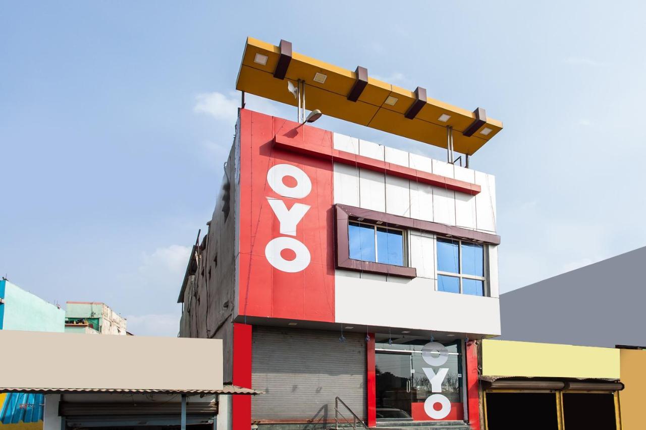 Oyo 24196 Hotel Shreenath Palace Ujjain Εξωτερικό φωτογραφία