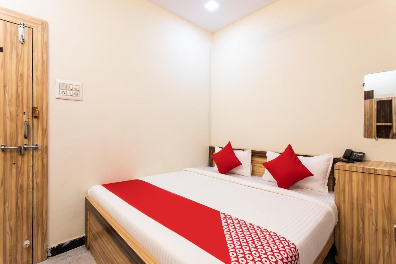 Oyo 24196 Hotel Shreenath Palace Ujjain Εξωτερικό φωτογραφία